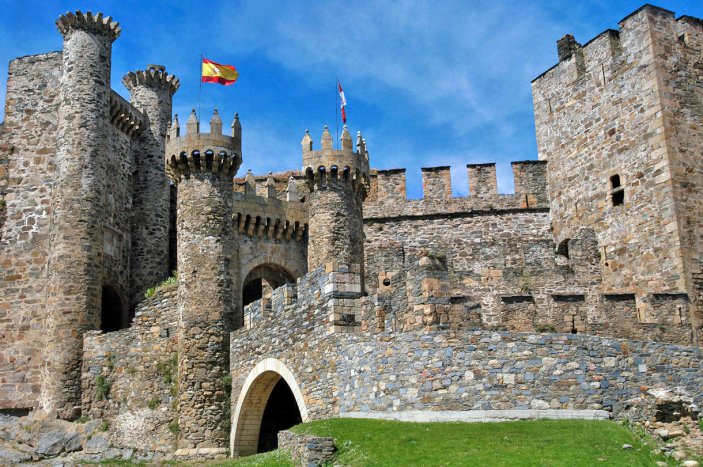 Ruta con los niños por el Castillo Templario de Ponferrada