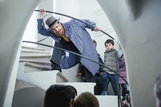 Visita teatralizada en la Casa Batlló, en Barcelona
